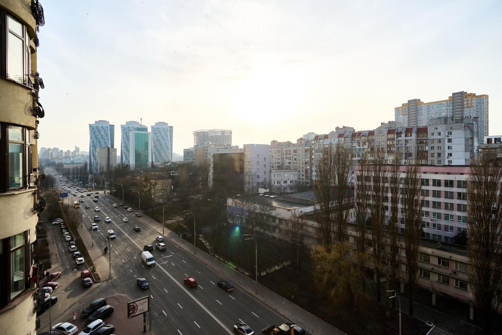 Сozy Kiev Apartment Str Chernovola Exterior foto